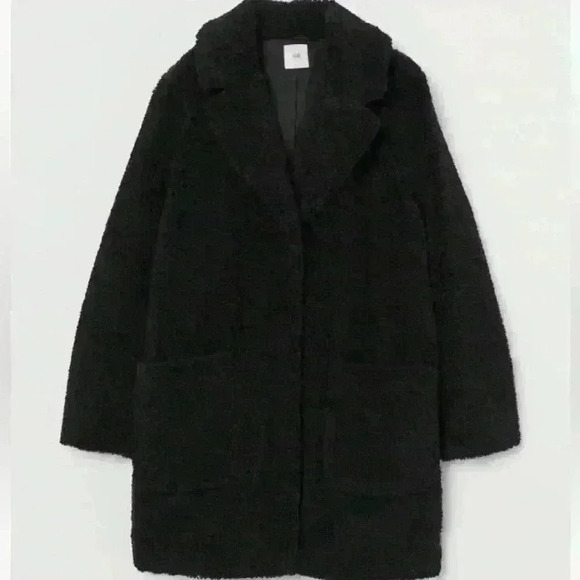 H&M Short Faux Shearling Coat - Picture 1 of 8